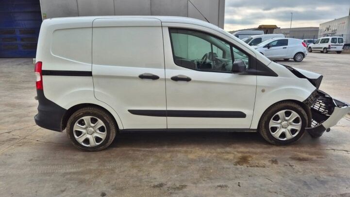 FORD  TRANSIT COURIER